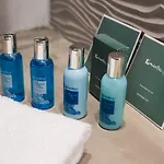 Amira
