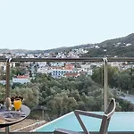 Amira