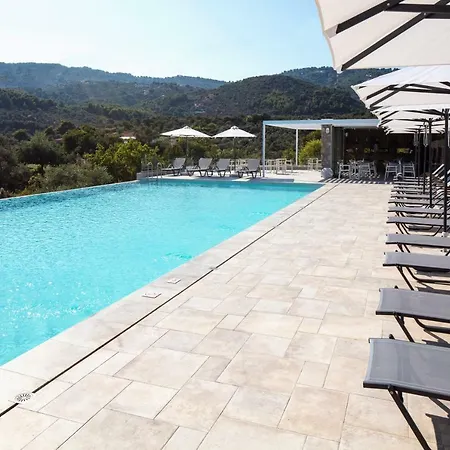 Amira Hotel apartamentowy 4*