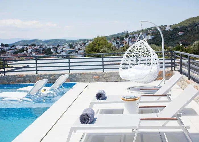 Amira Aparthotel Skiathos Town