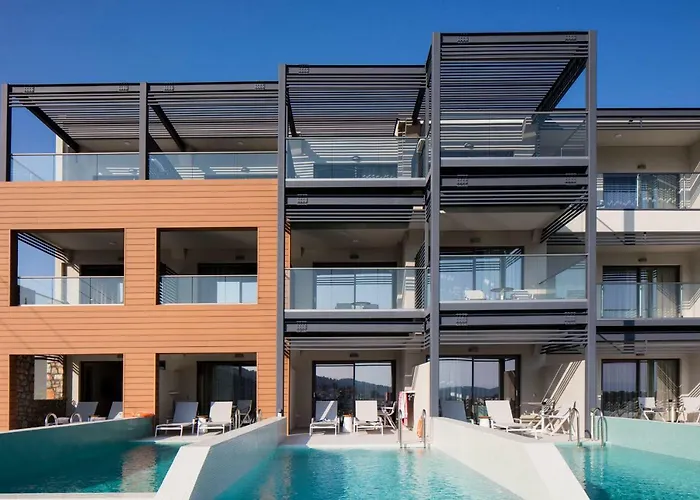 Amira Aparthotel Skiathos Town