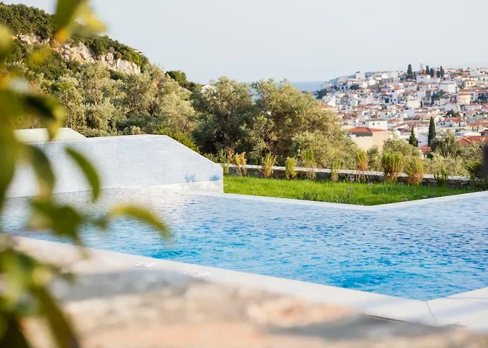 Amira 4* Skiathos Town