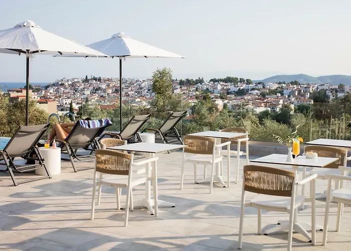 Amira 4* Skiathos Town