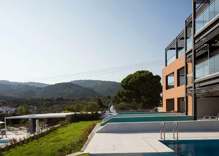 Amira شقة فندقية 4*